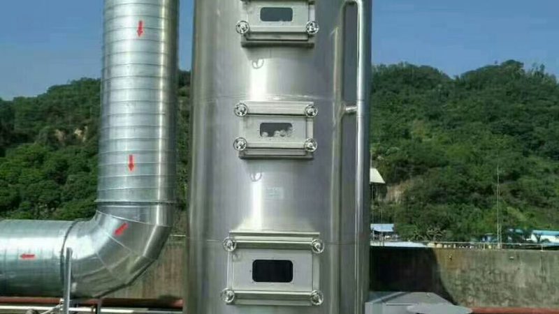 在选购含油污泥处理设备时，需关注以下性能指标：